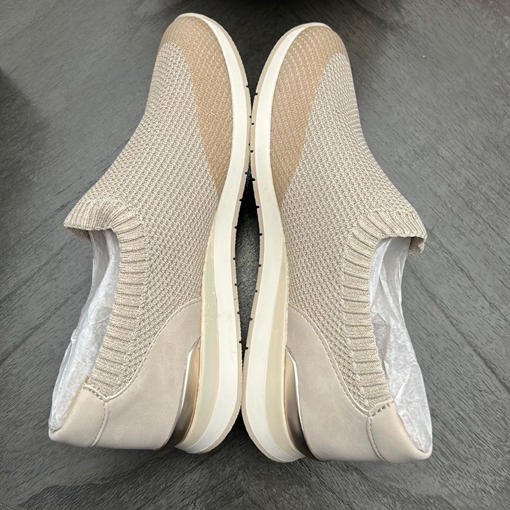 Naturalizer Lafayette French Knit Slip-On Sneakers - Picture 7 of 13